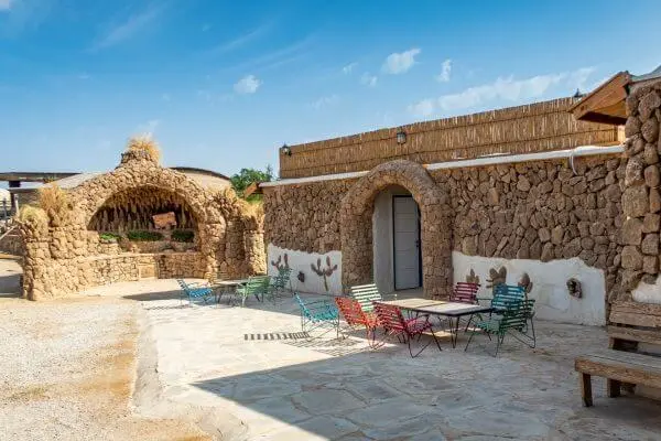 כפר הנוקדים